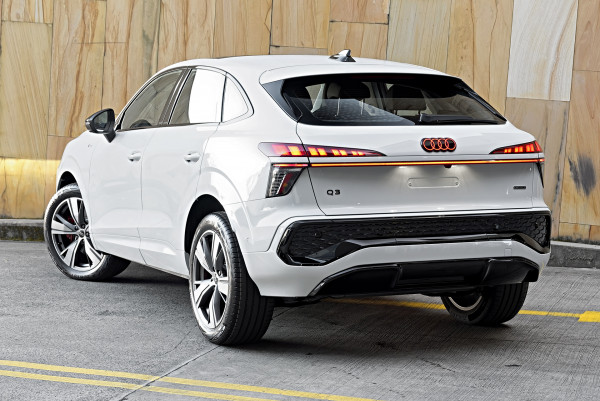 2026 MY25 Audi Q3 F3 TFSI 150kW Quattro Launch edition SUV image 2