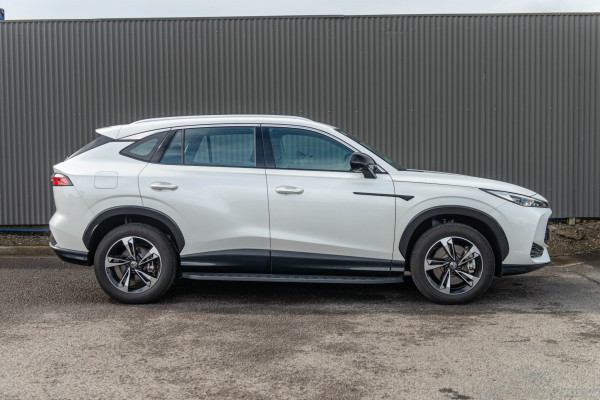 2026 MG HS Super Hybrid Excite SUV Image 6