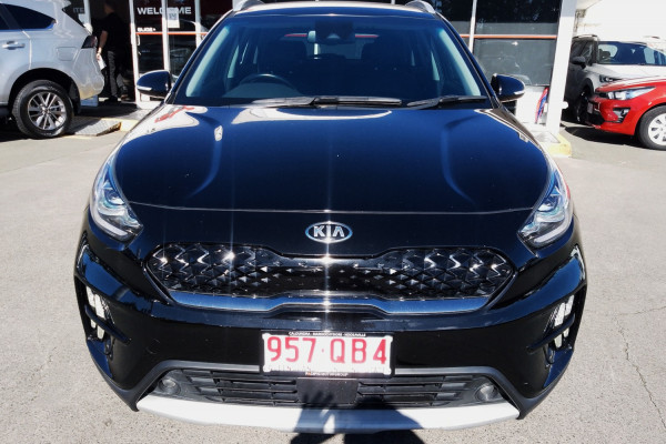 2021 Kia Niro DE Hybrid Sport SUV Image 4