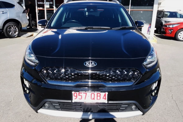 2021 Kia Niro DE Hybrid Sport SUV Image 4