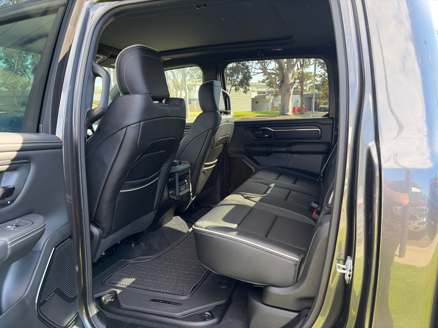 2025 Ram 1500 DT6M9822M.26/XB9 Limited RamBox Ute Image 6