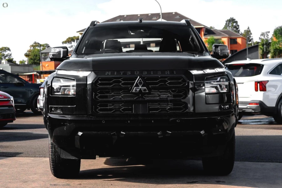 2026 MY25 Mitsubishi Triton MV GSR Ute Image 3