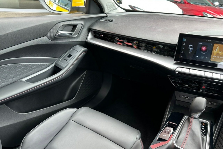 2024 MY23 MG MG5 AP32 Vibe Sedan Image 18