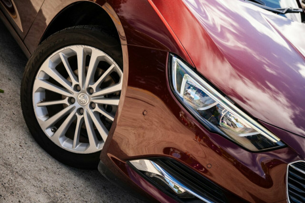 2018 Holden Calais ZB Hatch Image 6