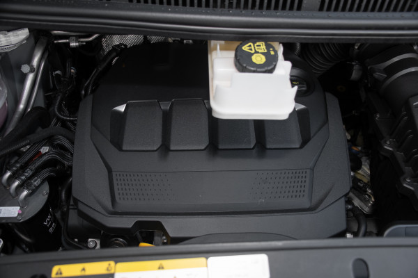 2025 MY26 Volkswagen Multivan T7 TDI360 Life LWB People Mover image 22