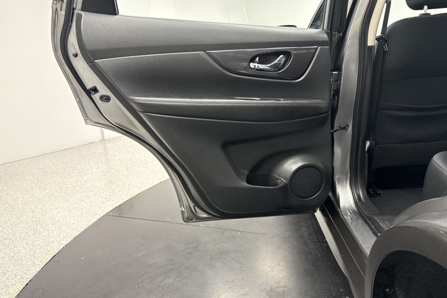 2019 Nissan X-Trail T32 Series II ST SUV Image 14