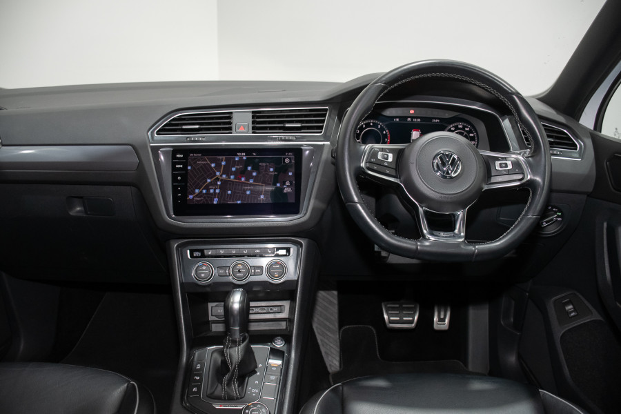 2018 Volkswagen Tiguan 5N R-Line SUV Image 14