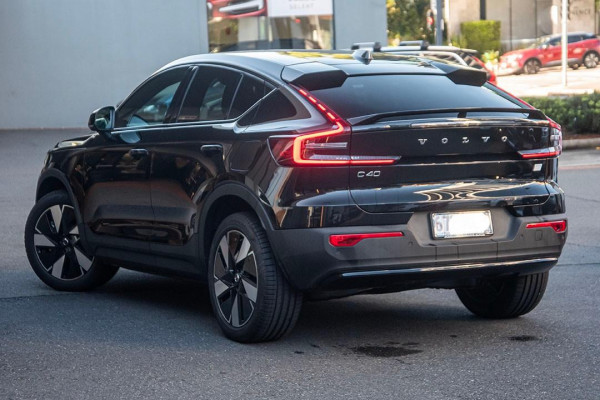 2023 MY24 Volvo C40  Recharge SUV Image 4