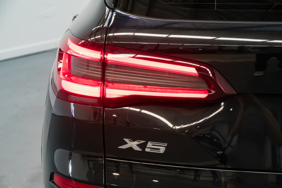 2020 BMW X5 xDrive30d SUV Image 11