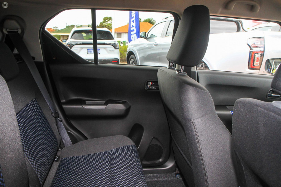 2024 Suzuki Ignis MF Series II GLX SUV Image 9