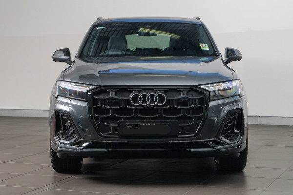2026 Audi Q7 4M TDI 210kW S line SUV image 4