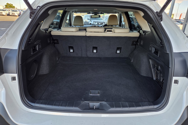 2022 Subaru Outback 6GEN AWD Touring SUV Image 11