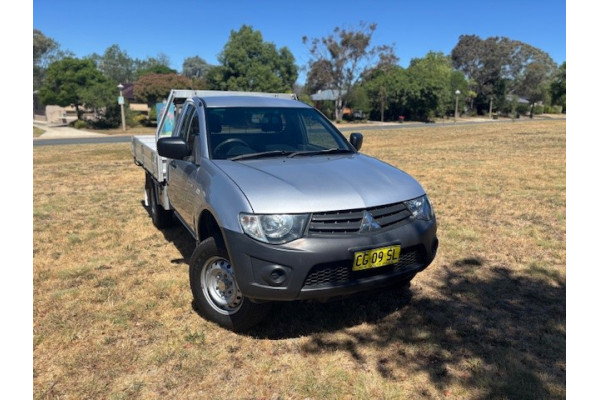2015 Mitsubishi Triton MN GL Cab Chassis