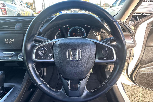 2016 Honda Civic 10th Gen VTi-L Sedan Image 19