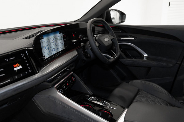 2025 Audi SQ5 GU  SUV image 8
