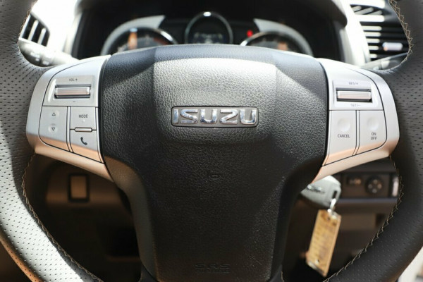 2019 Isuzu UTE MU-X LS-M 4x2 Wagon Mobile Image 17