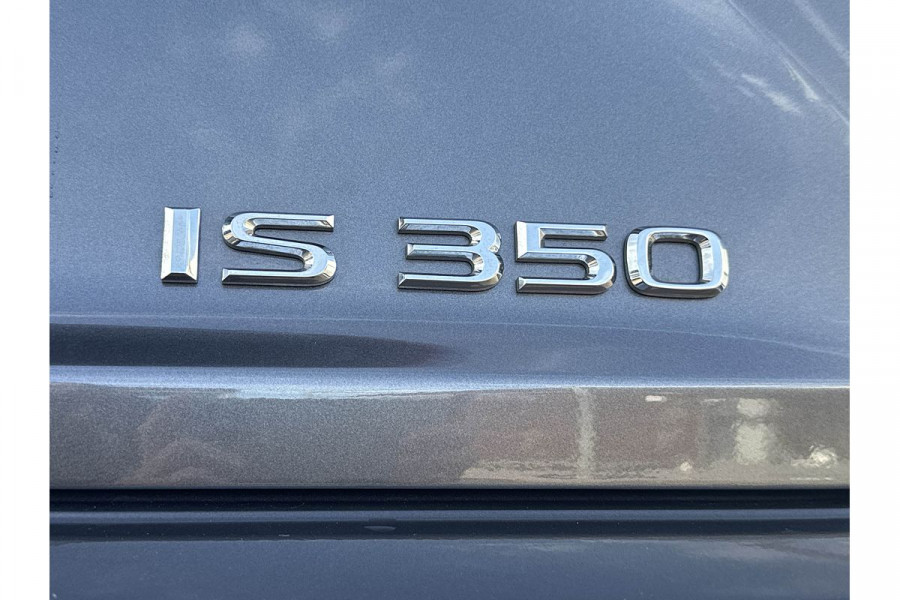 2015 Lexus IS GSE31R IS350 Luxury Sedan Image 38