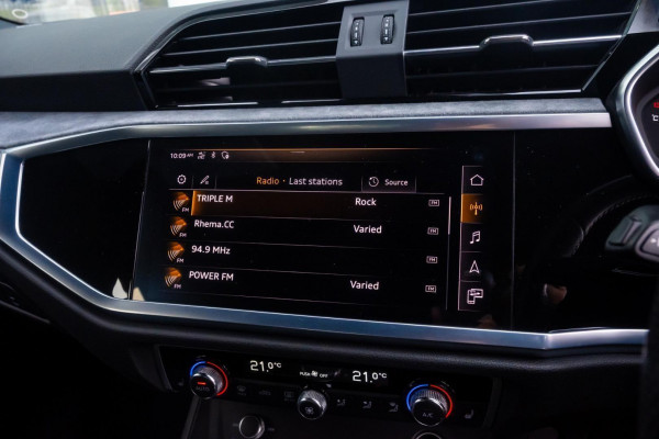 2020 MY21 Audi Q3 F3 40 TFSI S line SUV Image 17