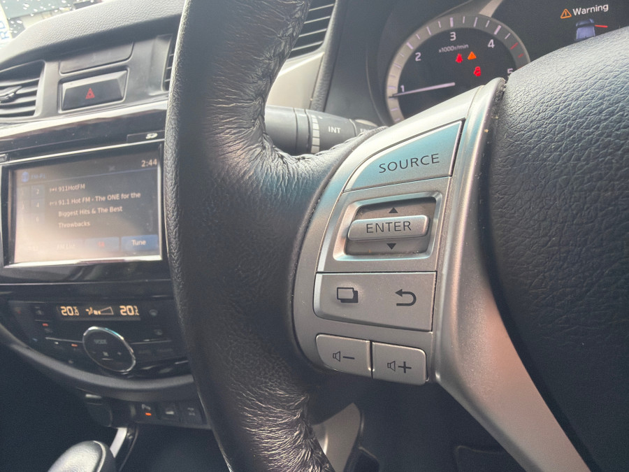 2018 Nissan Navara D23 Series 3 ST-X King Cab Pickup Image 22