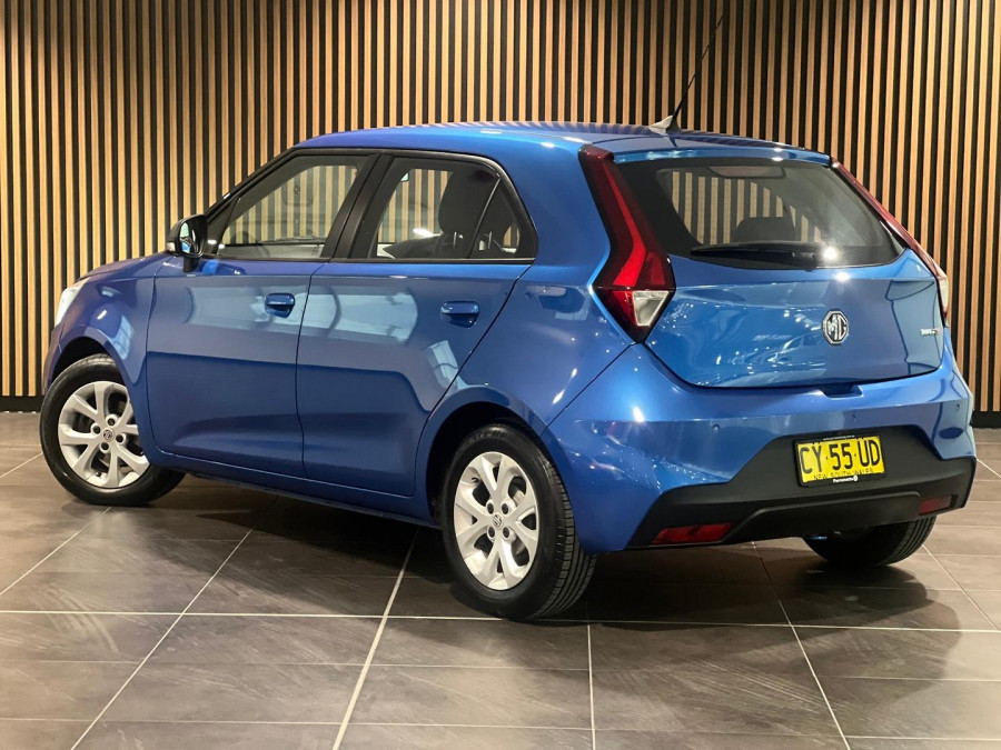 2020 MG MG3 SZP1 Core Hatch Image 1