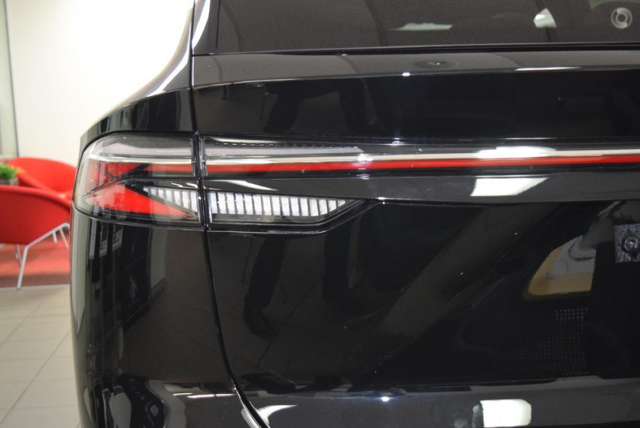 2025 MG HS AS33 Essence SUV Image 6