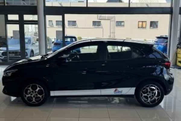 2025 MG MG3 1.5Pht/3Hd Hatch
