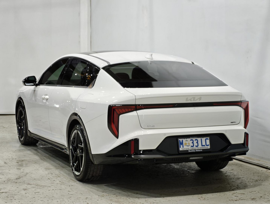 2025 Kia K4 CL4m GT-Line Sedan Image 5