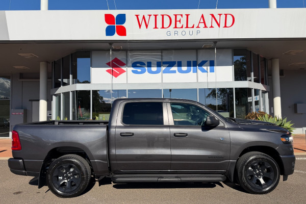 2026 Ram 1500 Express Ute Image 2