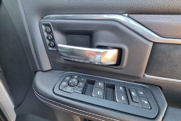2026 Ram 2500 DJ Laramie Dual Cab Image 20