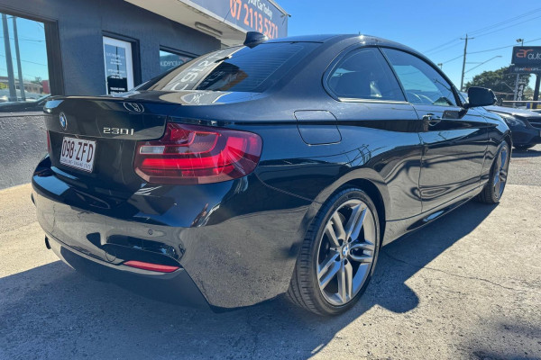 2017 BMW 2 Series F22 230i M Sport Coupe Image 7