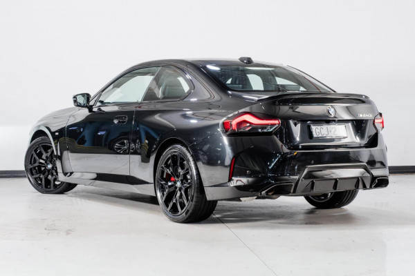 2026 BMW 2 Series G42 M240i xDrive Coupe image 4