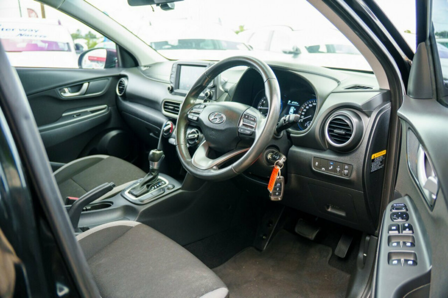 2017 MY18 Hyundai KONA OS Active SUV Image 17