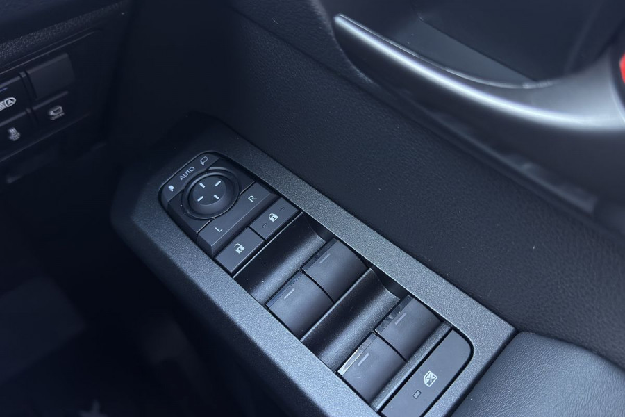 2025 Toyota HiLux GUN126R SR5 Ute Image 11