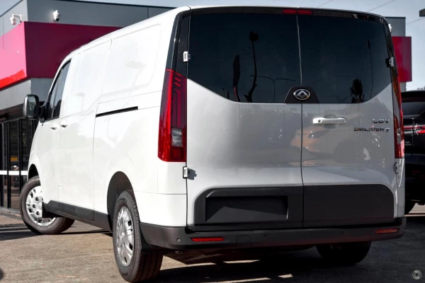 2026 LDV Deliver 7   Van Image 4