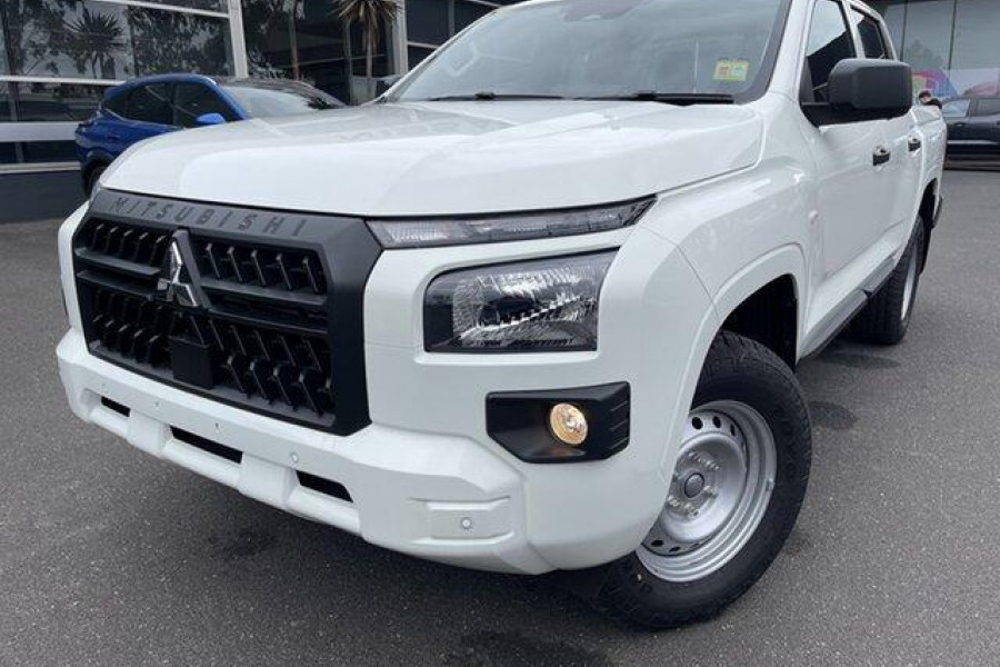 2024 Mitsubishi Triton MV GLX Ute Image 7