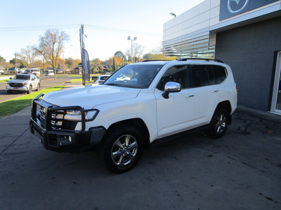 2021 Toyota LandCruiser 5E55190D0 Sahara Wagon Image 3