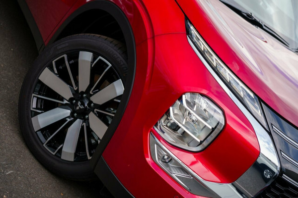 2025 Mitsubishi Outlander ZM Aspire SUV Image 6