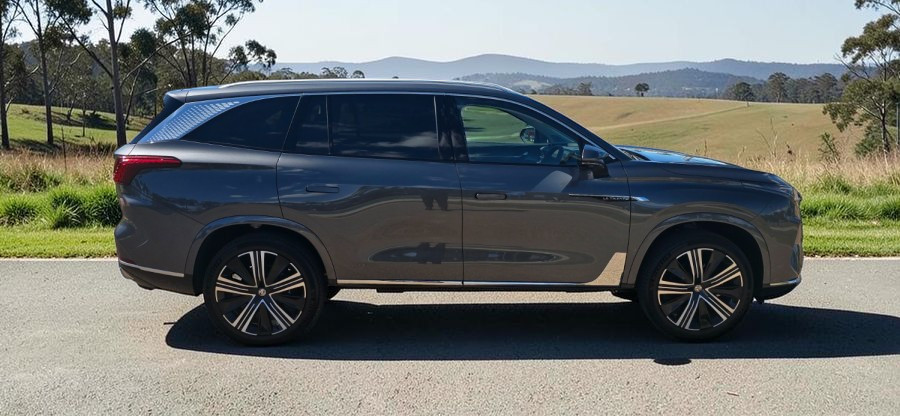 2026 MY25 MG QS IS31 Essence SUV Image 2