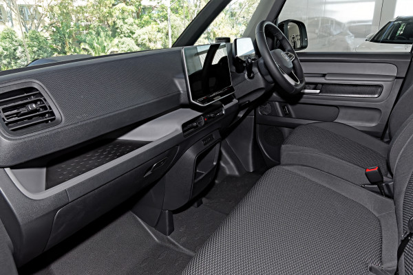 2024 MY25 Volkswagen ID. Buzz Cargo EBN BEV550 Van Image 7