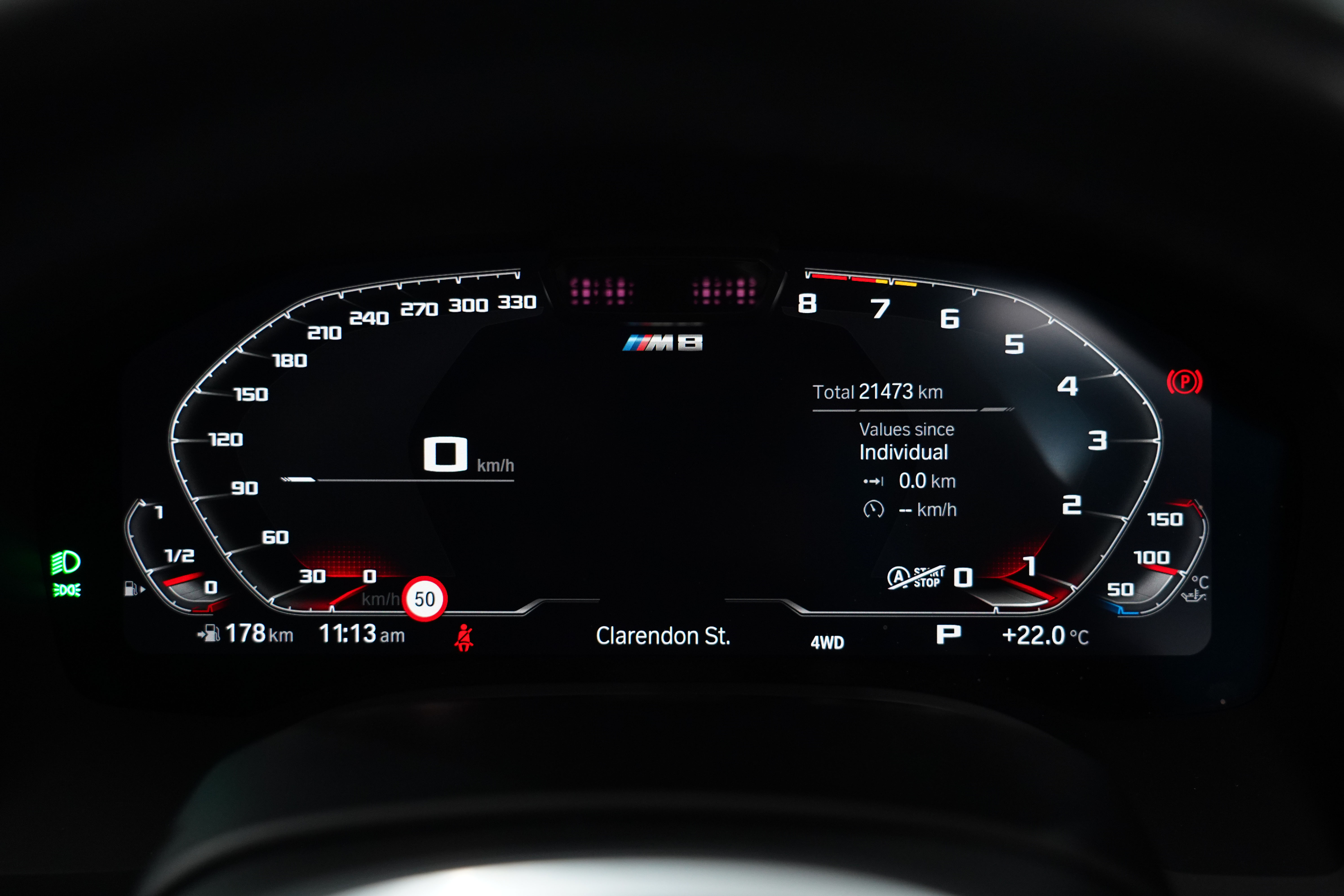 2020 BMW M8 Competition Coupe Image 32
