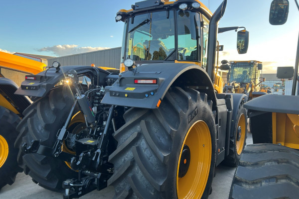 2026 JCB FASTRAC Other Image 4