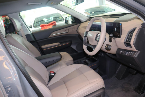2026 Kia EV5 OVc Earth SUV Image 15