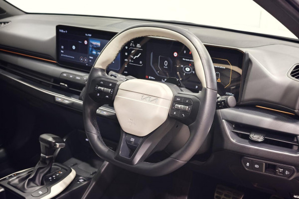 2025 Kia K4 CL4m GT-Line Sedan Image 29
