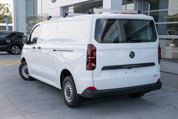 2025 Volkswagen Transporter NSN TDI 125kW Van Image 2