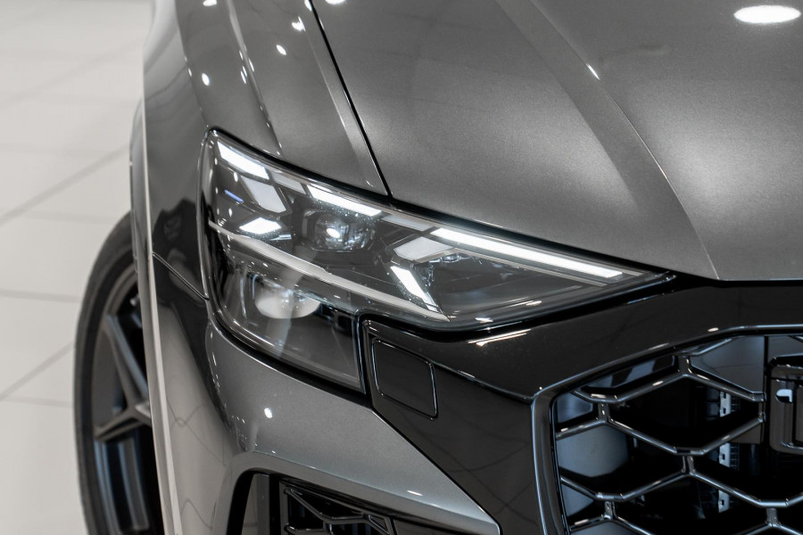 2025 Audi RS Q8 F1 SUV