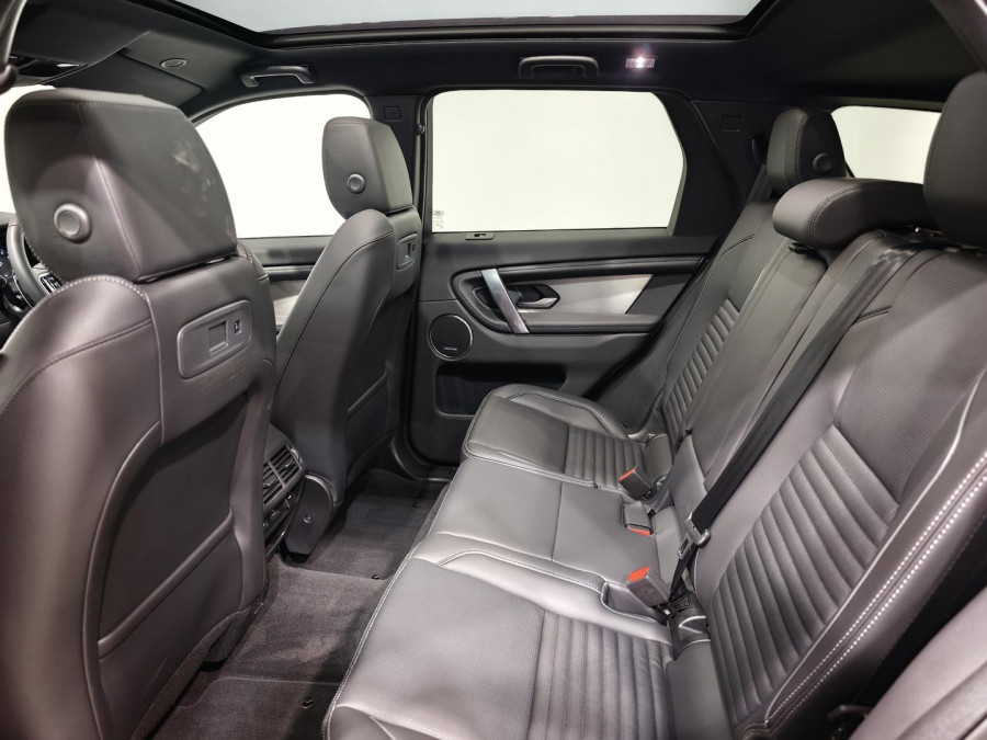 2024 MY25 Land Rover Discovery Sport L550 P300e Dynamic SE SUV Image 28