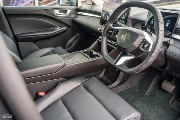 2026 MG MG4 EV Urban AH4E Essence 43 Hatch Image 11