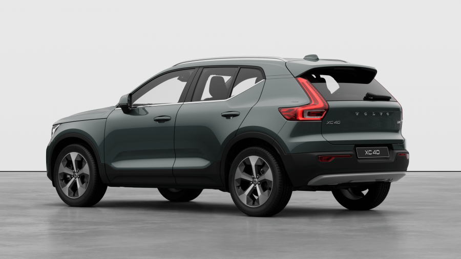 2026 Volvo XC40 XZ Ultra B4 Bright SUV Image 3