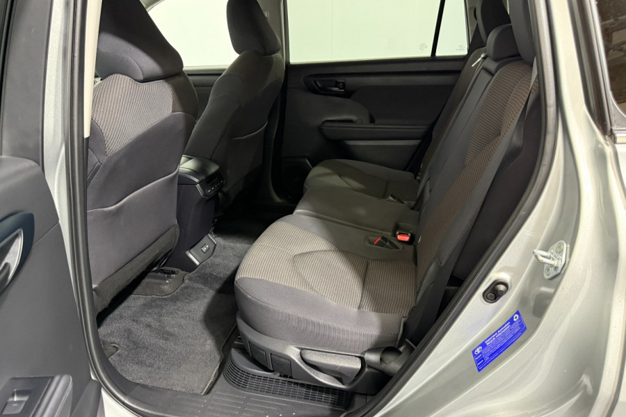2023 Toyota Kluger AXUH78R GX SUV Image 11