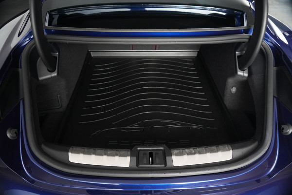 2023 Porsche Taycan GTS Coupe Image 32